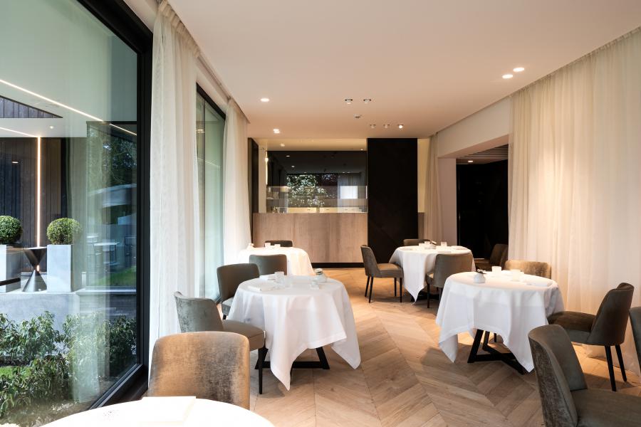 Waeles Puur Maatwerk inrichting restaurant Boury Roeselare
