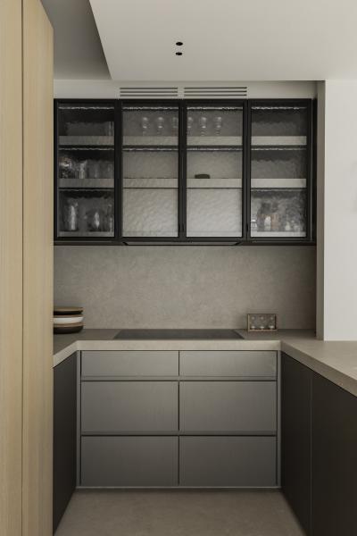 marmer eik fineer steel look inrichting appartement gewolkt glas structuurglas figuurglas keramiek